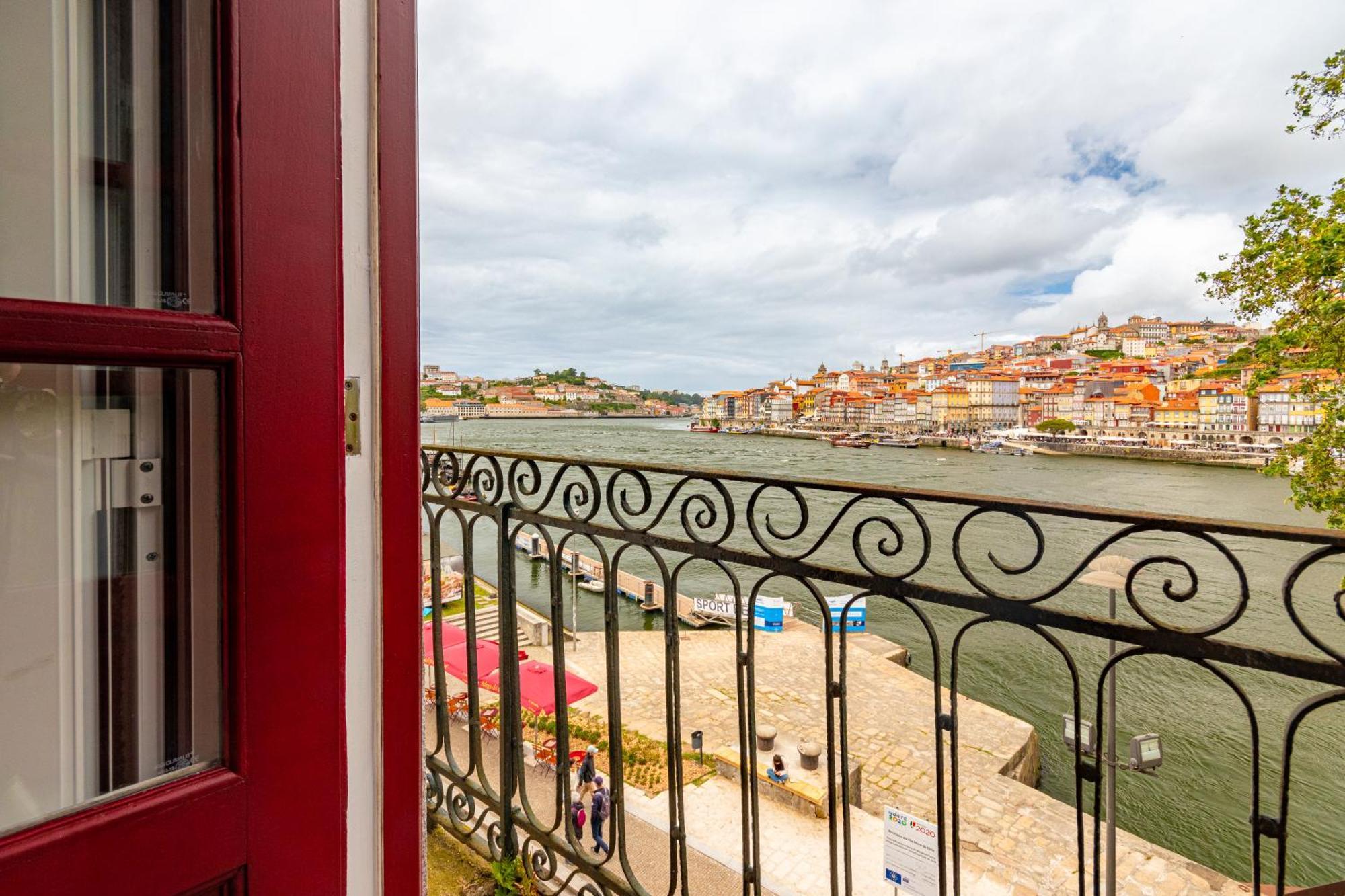 Nortesoul Porto A Vista Vila Nova de Gaia Exterior foto